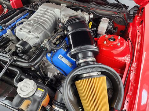 Used 2011 Ford Mustang Shelby GT500 w/ SVT Performance Pkg RWD image 17