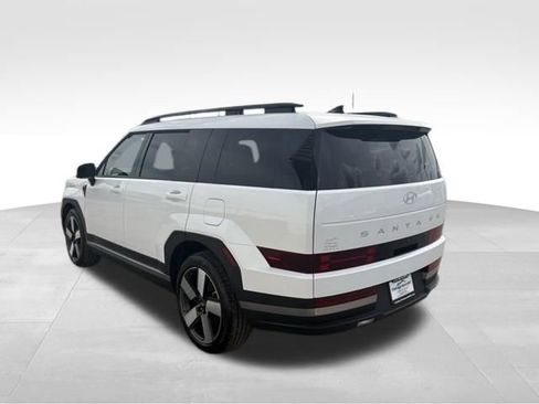 Used 2025 Hyundai Santa Fe Limited FWD image 11