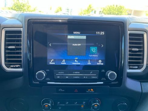 Used 2024 Nissan Frontier SV RWD image 32