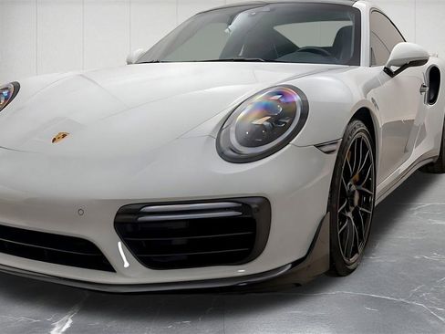 Used 2019 Porsche 911 Turbo S image 5