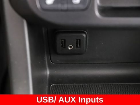 Used 2022 Chevrolet Colorado ZR2 w/ ZR2 Dusk Special Edition AWD/4WD image 23