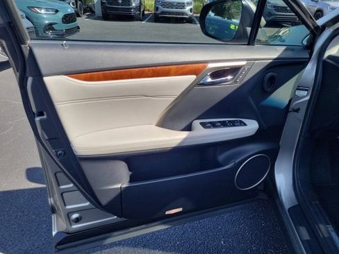 Used 2018 Lexus RX 350L FWD image 18
