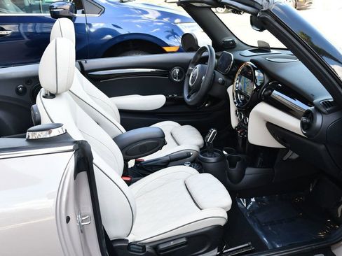 Used 2024 MINI Cooper S FWD image 59