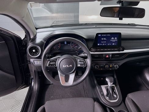 Certified 2023 Kia Forte LXS w/ LXS Technology Package FWD image 22