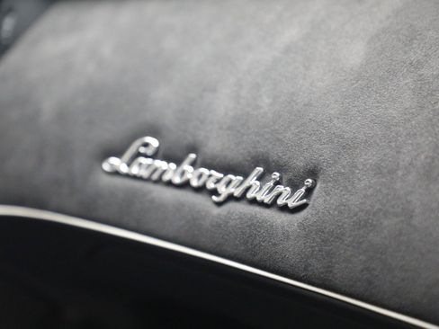 Used 2017 Lamborghini Centenario LP 770-4 AWD/4WD image 18
