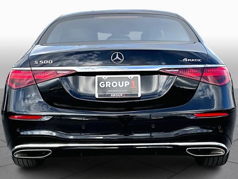 Used 2022 Mercedes-Benz S 500 4MATIC w/ AMG Line Package image 4