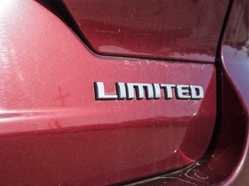 Used 2023 Jeep Grand Cherokee Limited AWD/4WD image 7