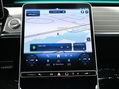 Used 2021 Mercedes-Benz S 580 4MATIC Sedan w/ AMG Line image 37