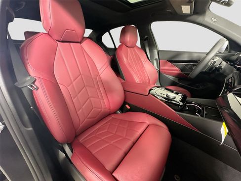 New 2026 BMW 530i xDrive w/ Premium Package AWD/4WD image 27