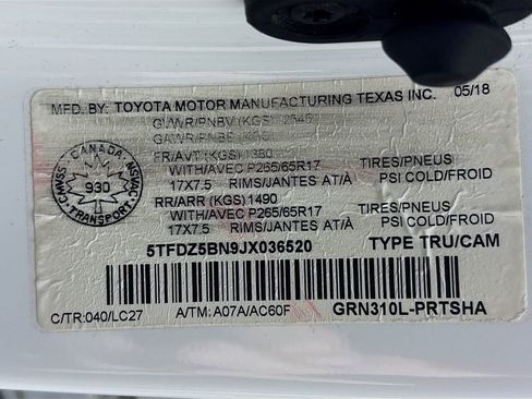 Used 2018 Toyota Tacoma SR5 AWD/4WD image 33
