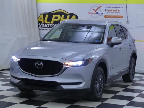 Used 2021 MAZDA CX-5 Touring image 3