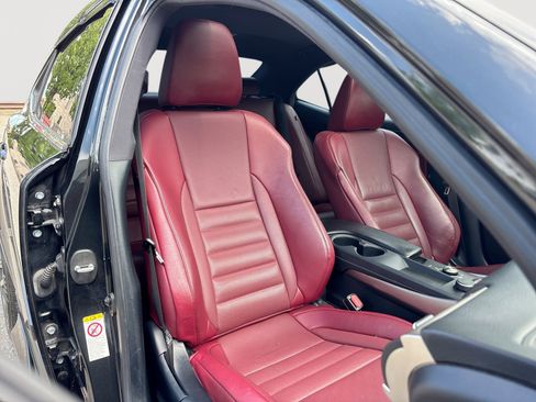 Used 2018 Lexus IS 300 F Sport w/ F Sport Package RWD image 28