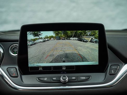 Used 2023 Chevrolet Blazer LT image 31