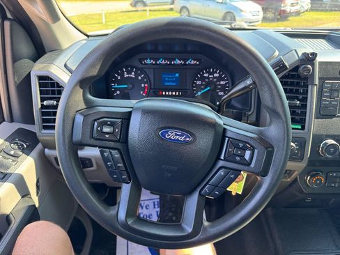 Used 2019 Ford F250 XL w/ Power Equipment Group AWD/4WD image 33