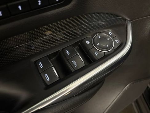 Used 2020 Cadillac XT4 Sport w/ LPO, Midnight Sport Package AWD/4WD image 12