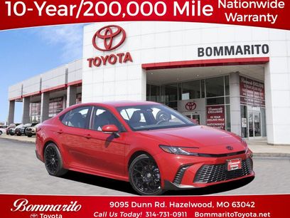 New 2026 Toyota Camry SE w/ Convenience Package