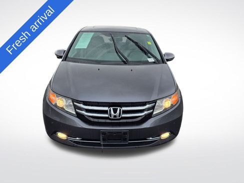Used 2016 Honda Odyssey Touring image 2