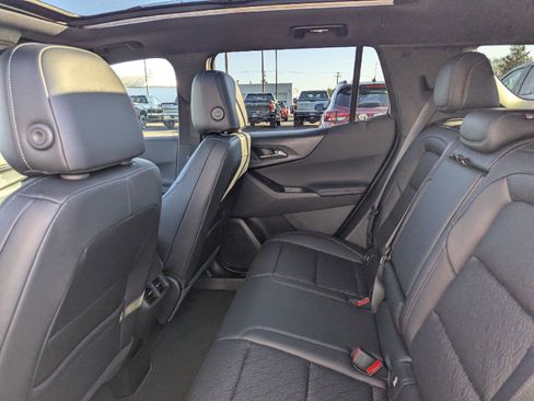 New 2026 Chevrolet Equinox LT w/ Convenience Package II image 35