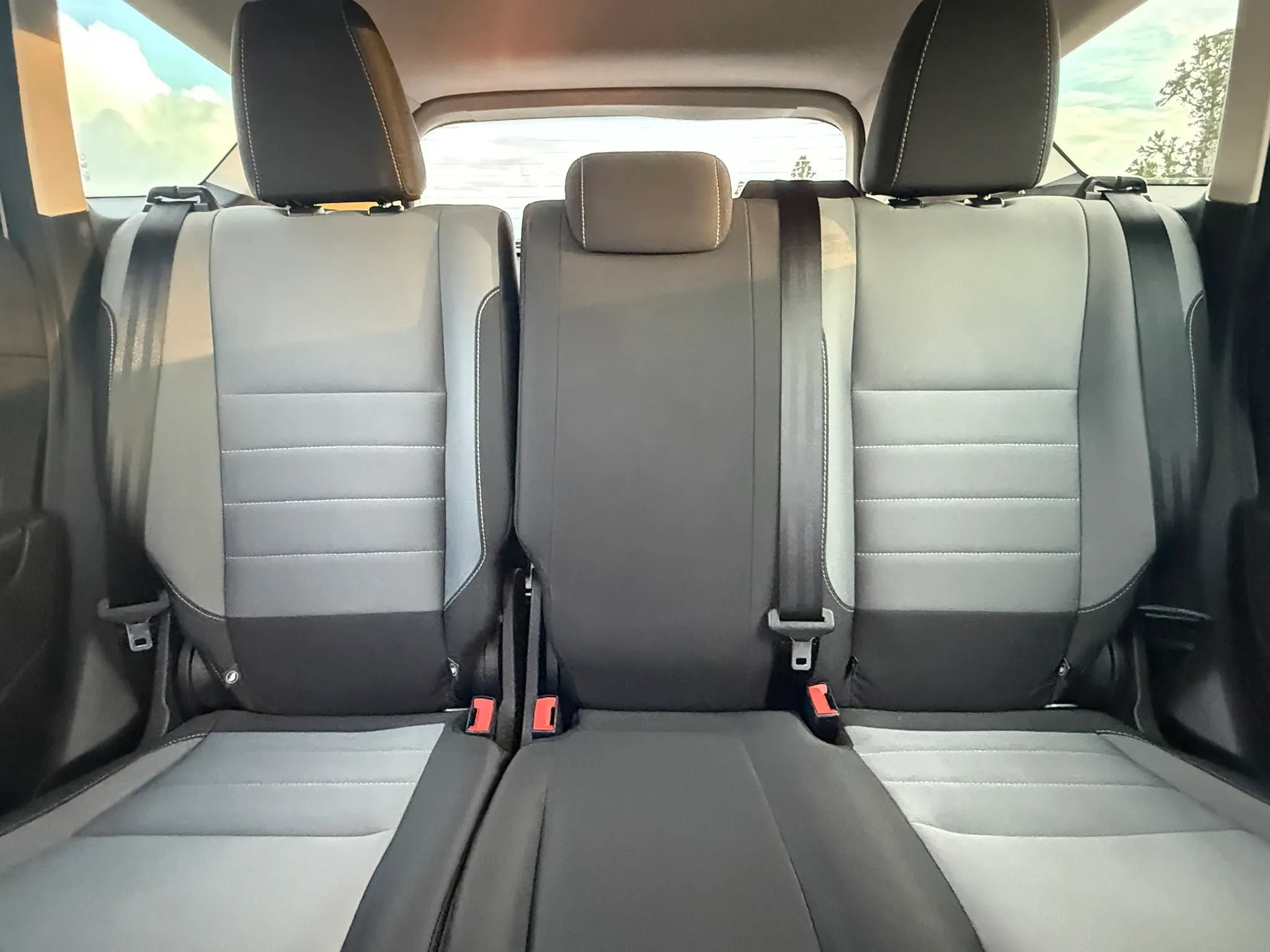 Used 2017 Ford Escape S FWD image 22