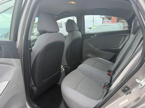 Used 2017 Hyundai Accent SE FWD image 14