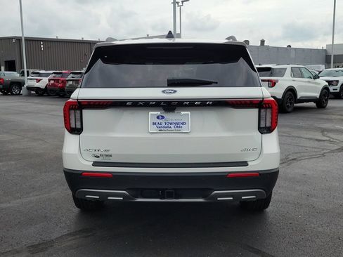 New 2026 Ford Explorer Active w/ Active Comfort Package AWD/4WD image 5