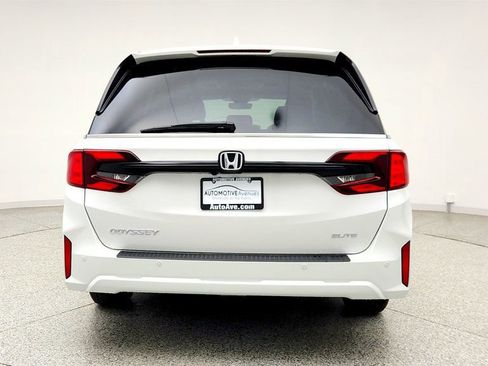 Used 2026 Honda Odyssey Elite image 6