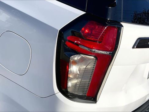 Used 2021 Chevrolet Tahoe Z71 w/ Z71 Signature Package image 27