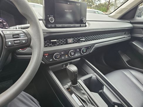 Used 2023 Honda Accord EX image 28