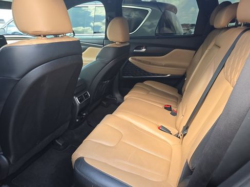Used 2022 Hyundai Santa Fe Calligraphy FWD image 11