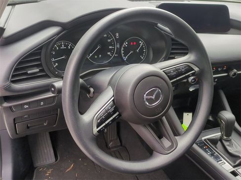 Certified 2025 MAZDA MAZDA3 s w/ Black Accent Package image 14