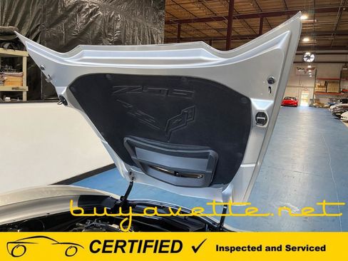 Used 2015 Chevrolet Corvette Z06 w/ 3LZ Preferred Equipment Group RWD image 28