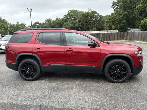 Used 2023 GMC Acadia SLE w/ Driver Convenience Package FWD image 6