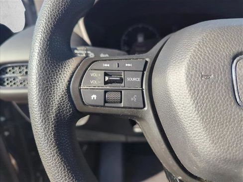 Used 2024 Honda HR-V LX image 13