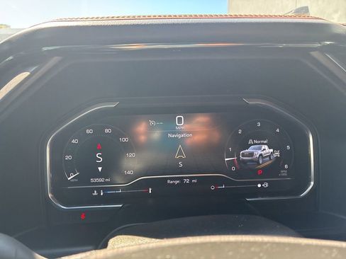 Used 2024 GMC Sierra 1500 AT4 w/ AT4 Premium Package AWD/4WD image 19