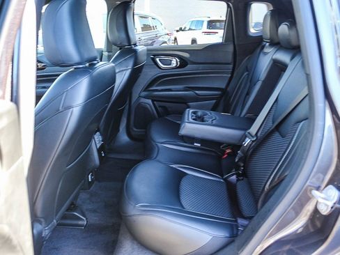 Used 2023 Jeep Compass Altitude w/ Convenience Group image 17