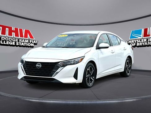 Used 2024 Nissan Sentra SV image 1