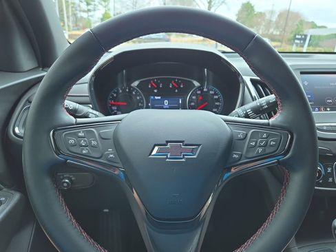 Used 2024 Chevrolet Equinox RS image 20