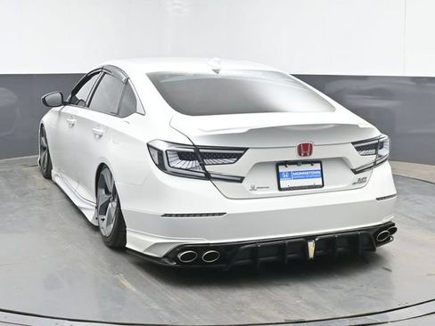 Used 2019 Honda Accord Sport image 7