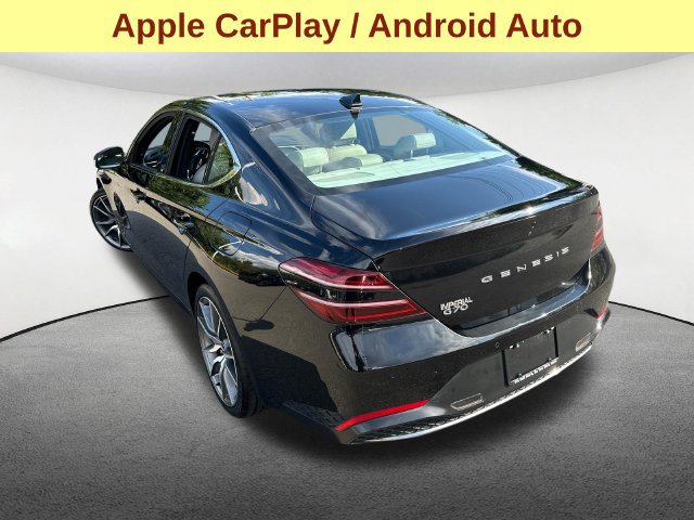 Used 2022 Genesis G70 2.0T w/ Prestige Package RWD image 7