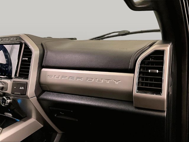 Used 2022 Ford F250 Lariat w/ Lariat Ultimate Package AWD/4WD image 15