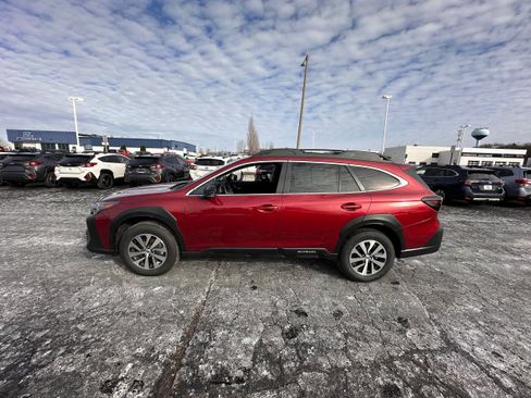 Used 2025 Subaru Outback Premium w/ Popular Package #1A image 6