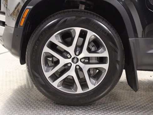 Certified 2025 Land Rover Defender 110 S AWD/4WD image 18