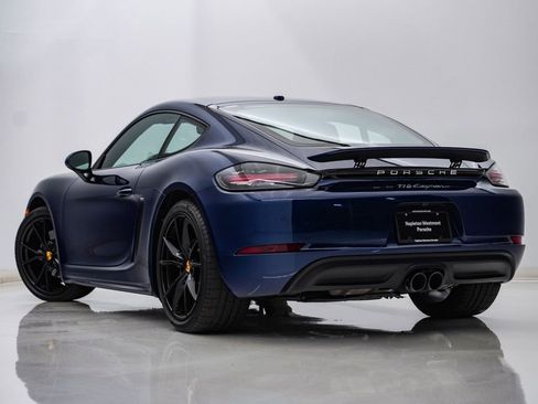Certified 2025 Porsche 718 Cayman RWD image 3