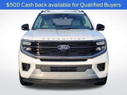 New 2025 Ford Expedition Platinum w/ Platinum Ultimate Package