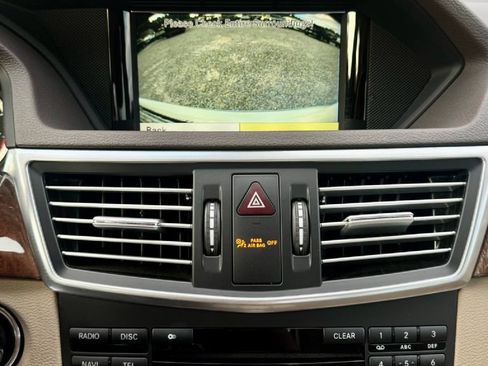 Used 2012 Mercedes-Benz E 350 Sedan image 18
