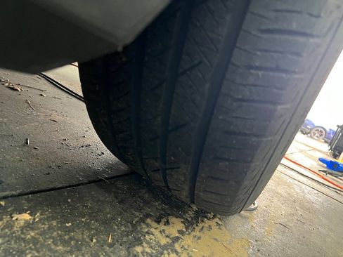 Used 2013 Chevrolet Camaro LT image 24