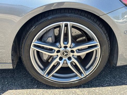 Used 2019 Mercedes-Benz E 300 image 33