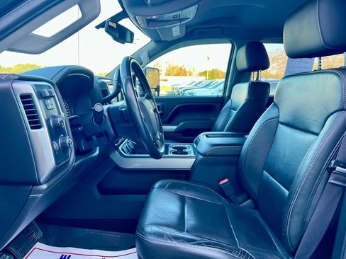 Used 2015 Chevrolet Silverado 2500 LTZ w/ LTZ Plus Package image 12