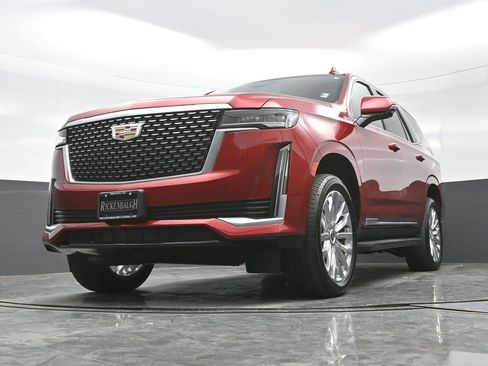 Certified 2024 Cadillac Escalade Premium Luxury image 20