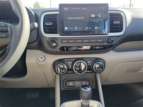 New 2026 Hyundai Venue SEL image 13
